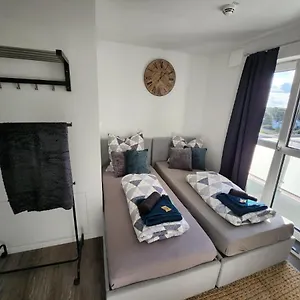 Apartment Cozy Mit Wifi, Aufzug & Kostenlos Parken El-living Augsburg